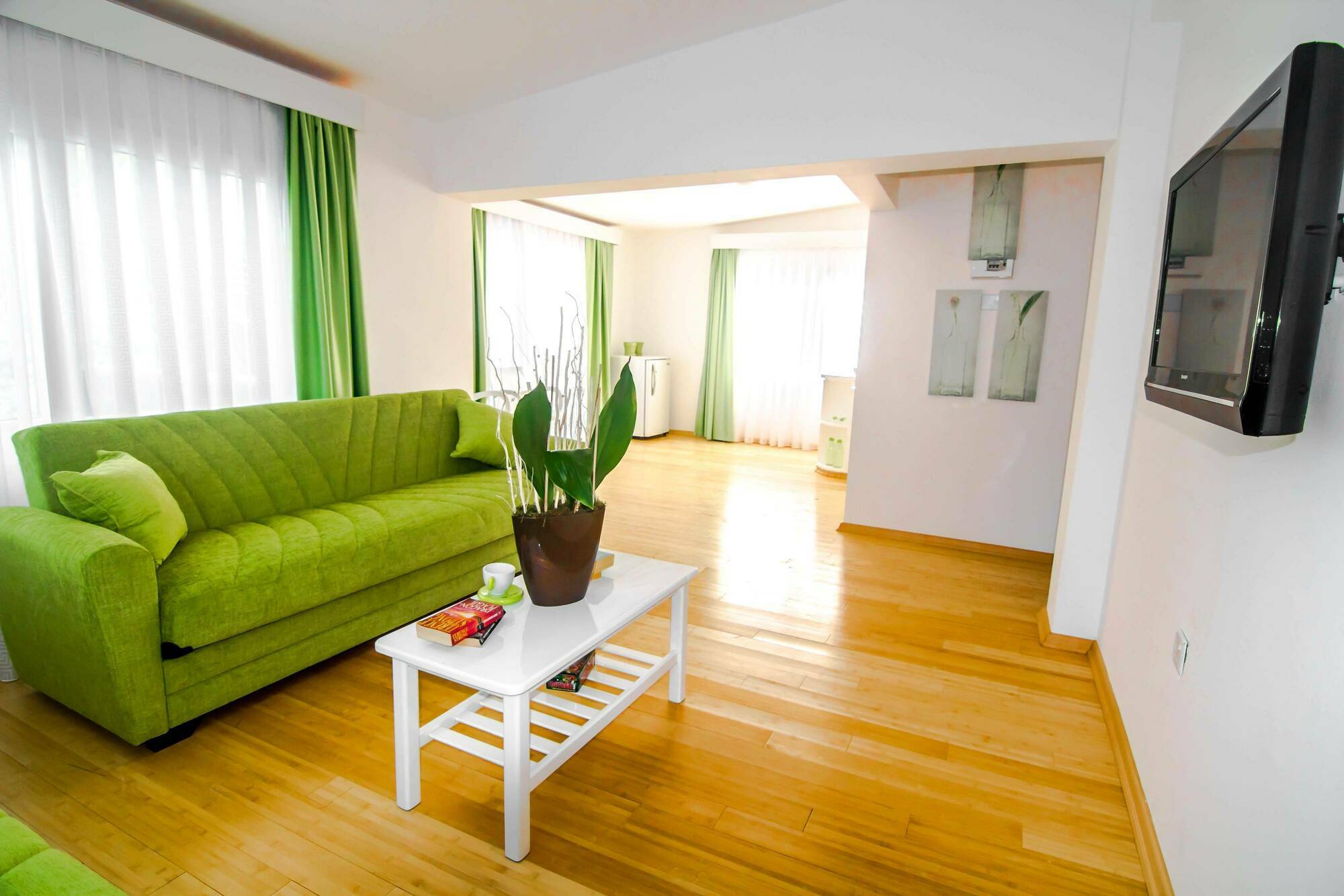 The Pine Bay Club Hotell Kyrenia  Exteriör bild